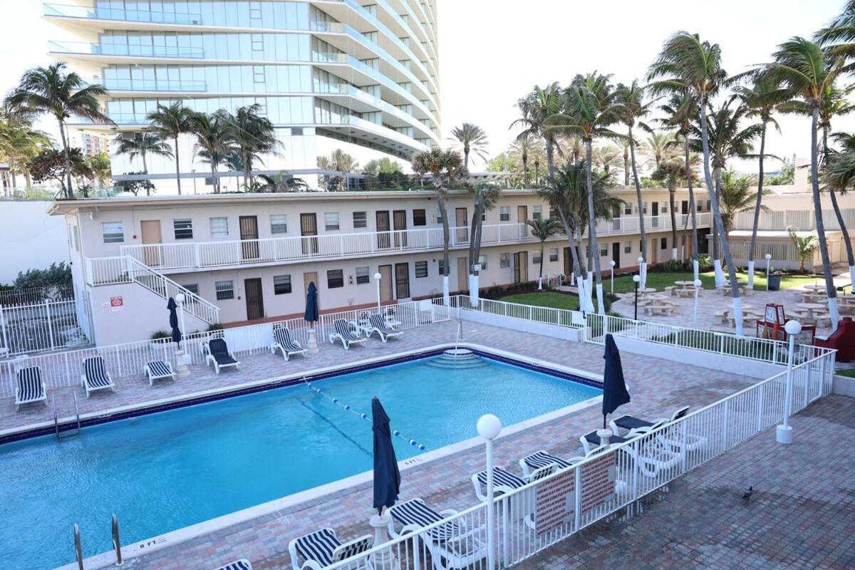 Apartamento Sunny Isles Free Parking Beachfront Sunny Isles Beach Exterior foto